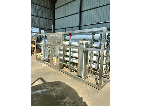 20T反滲透主機(jī) 20T反滲透主機(jī)